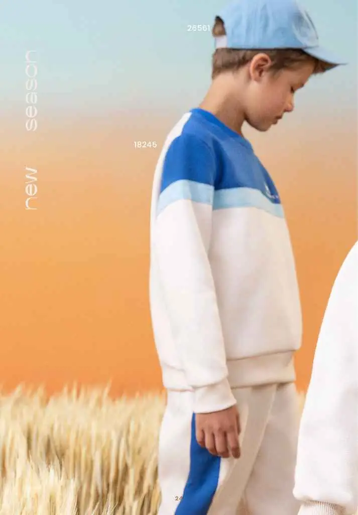 Conjunto Infantil Blusão Blocos de Cor, Calça com Faixa e Boné