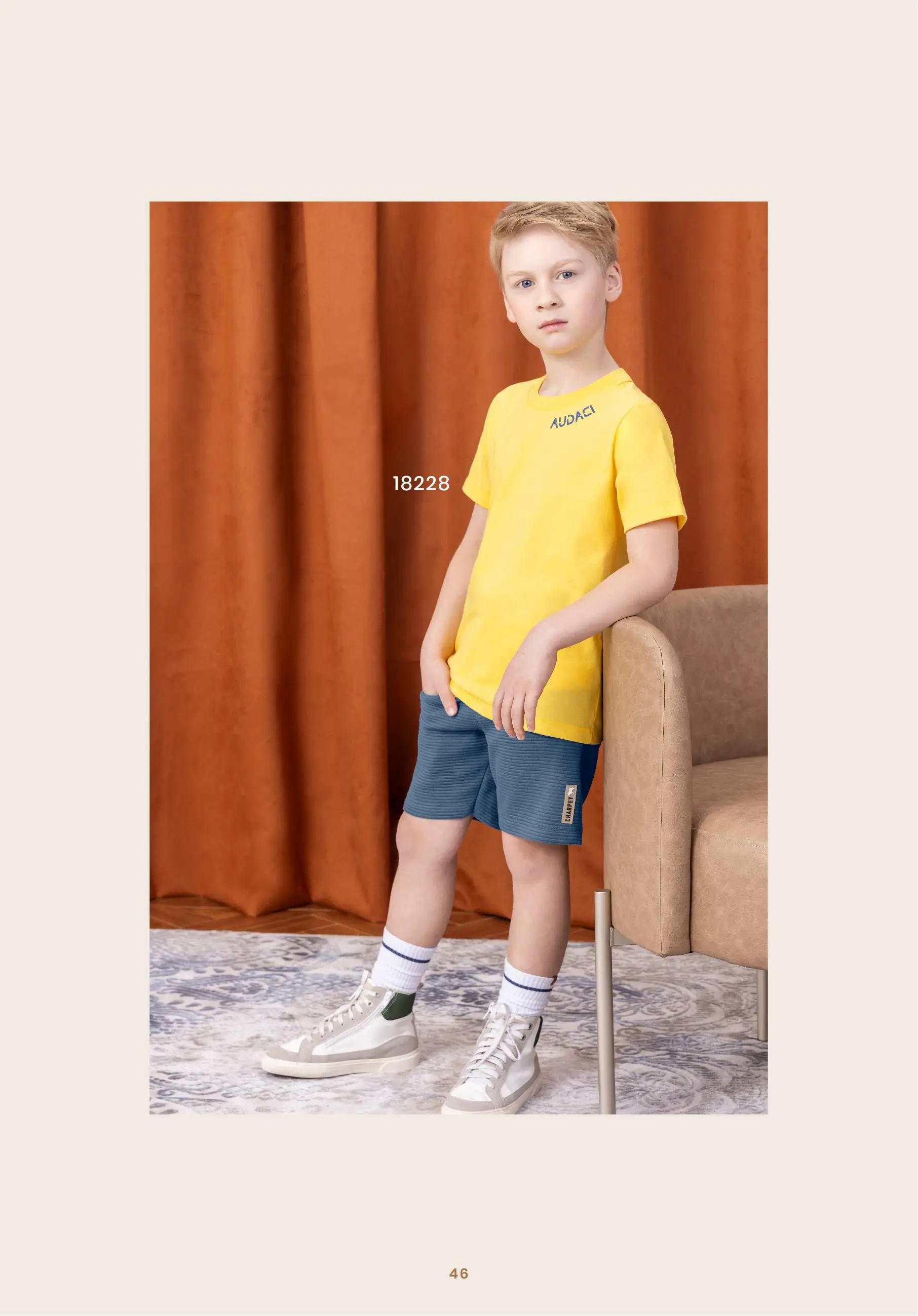 Camiseta Infantil Branca Manga Curta Estampa "CIAO"