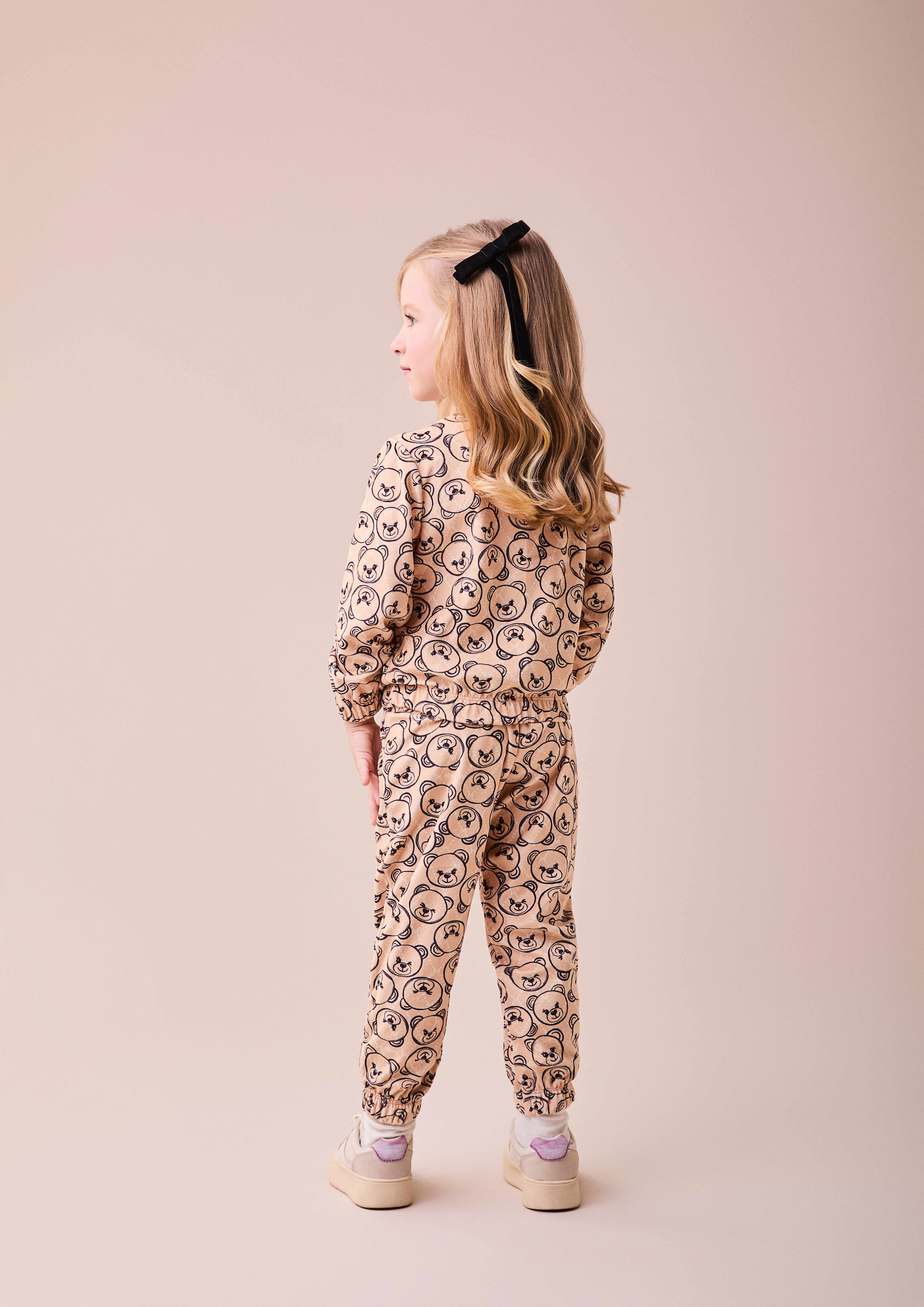 CONJUNTO BEGE DE PLUSH COM URSINHOS